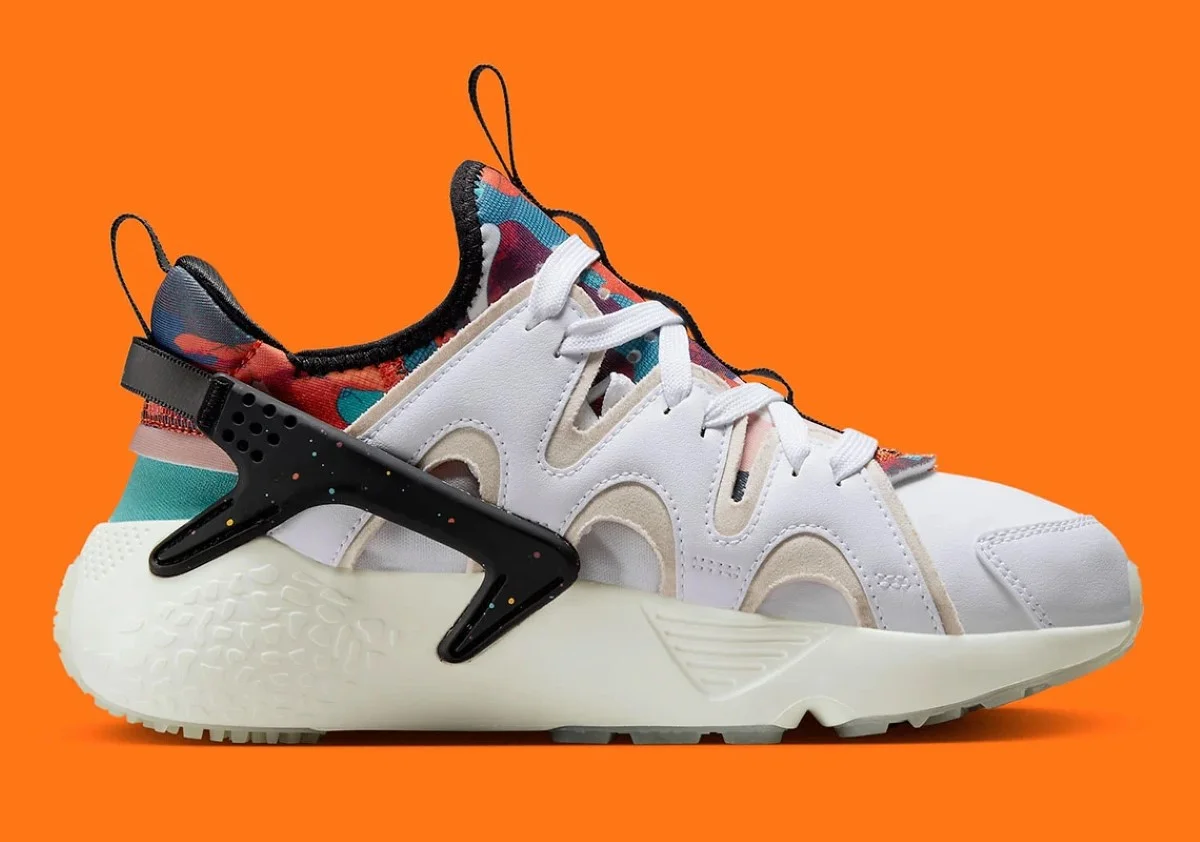 Nike Air Huarache Craft Dresses Up In Lunar New Year Theme - Essential Homme