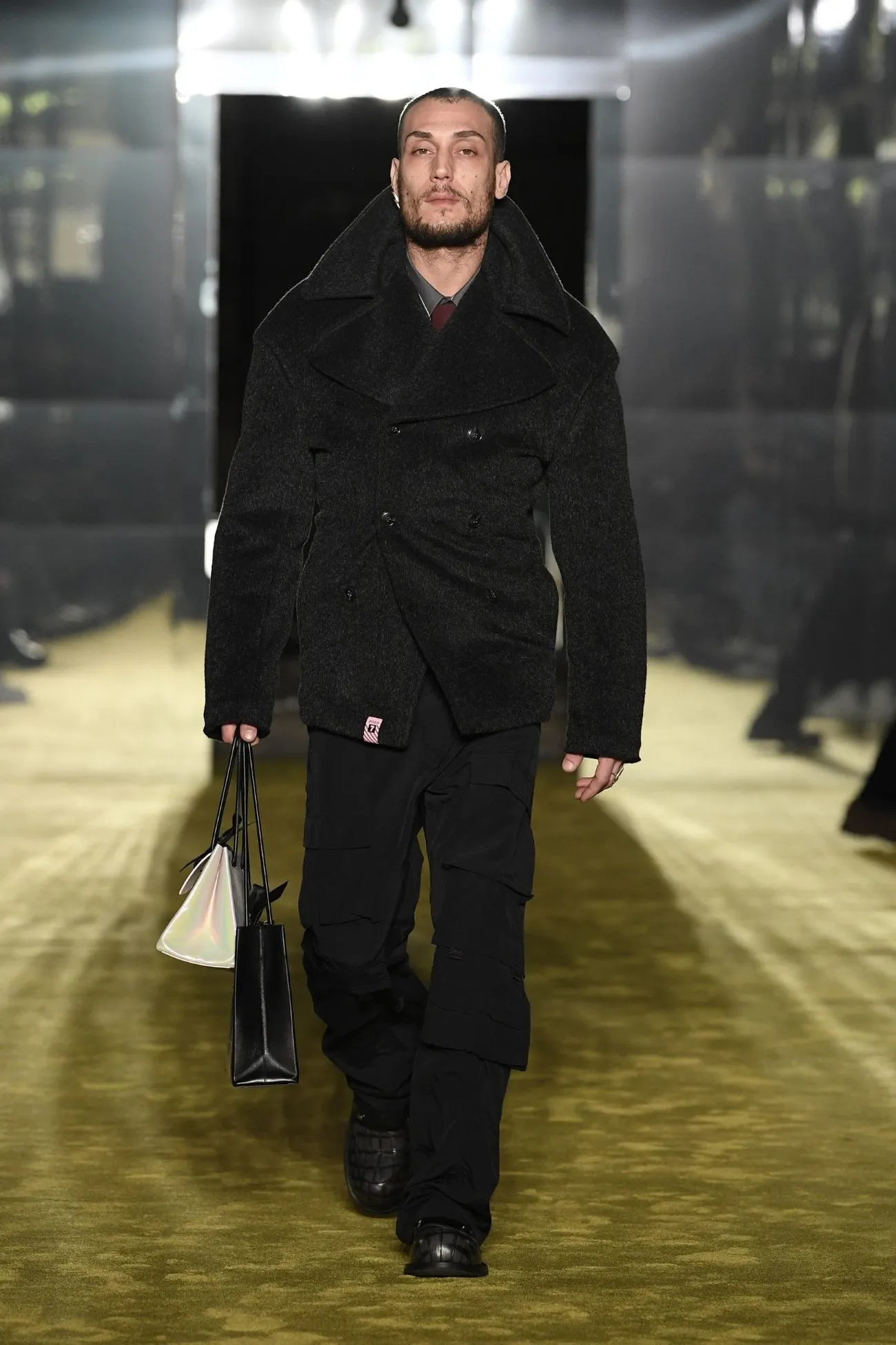 Martine Rose Shows At Pitti Uomo 103 For Fall/Winter 2023 - Essential Homme