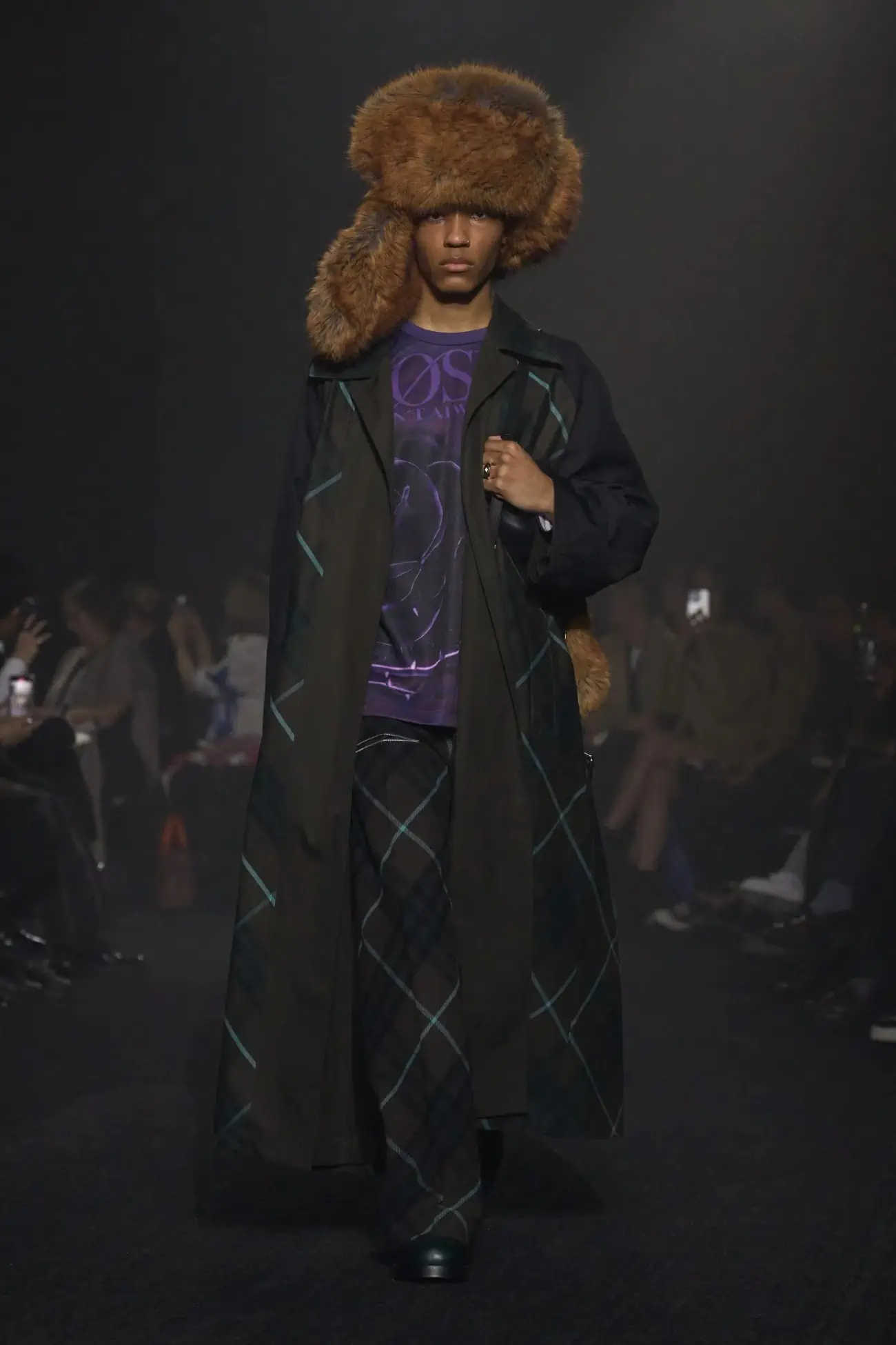 Burberry - Fall-Winter 2023 - London Fashion Week