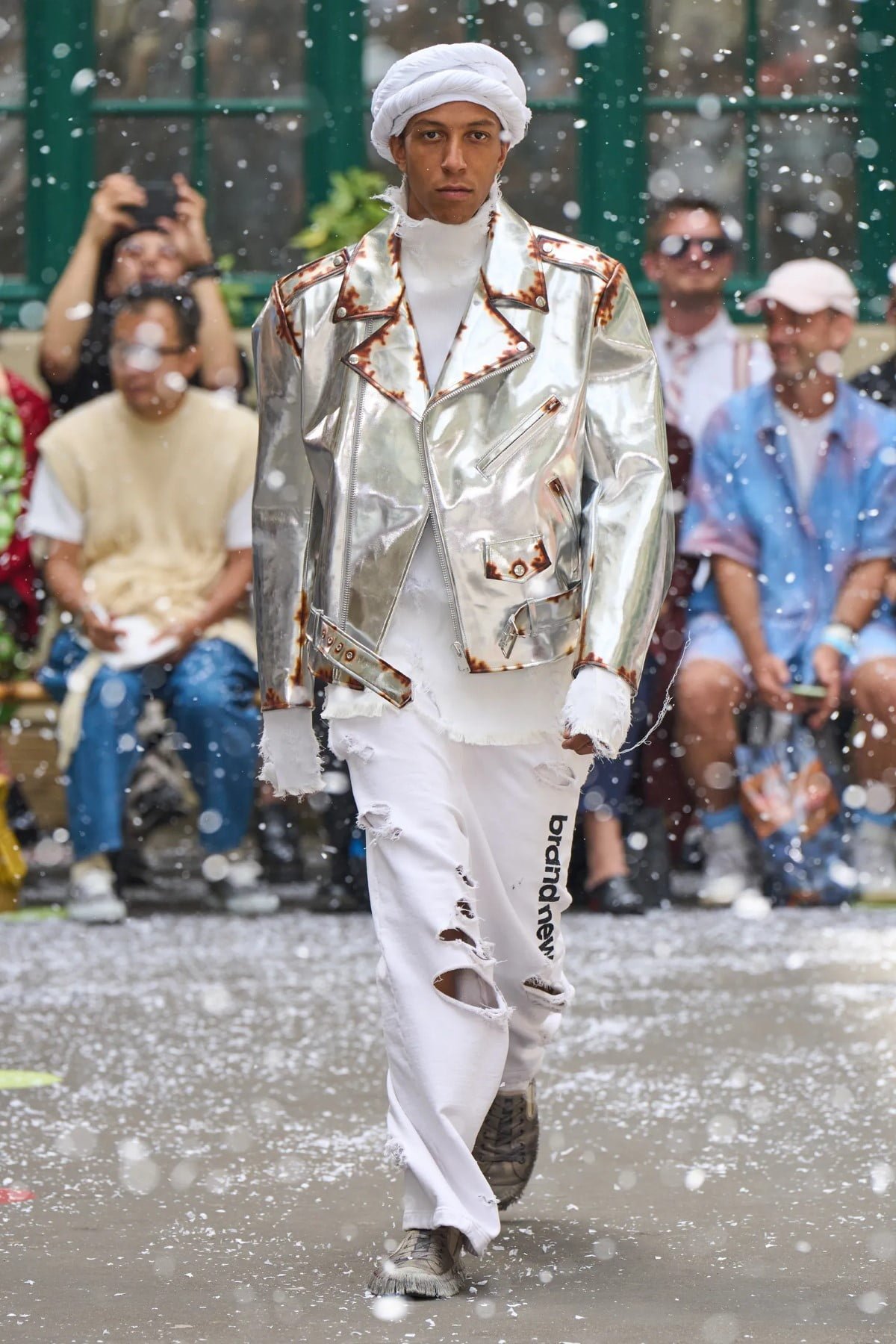 Spring-Summer 2023 Trends - Shine Bright - doublet